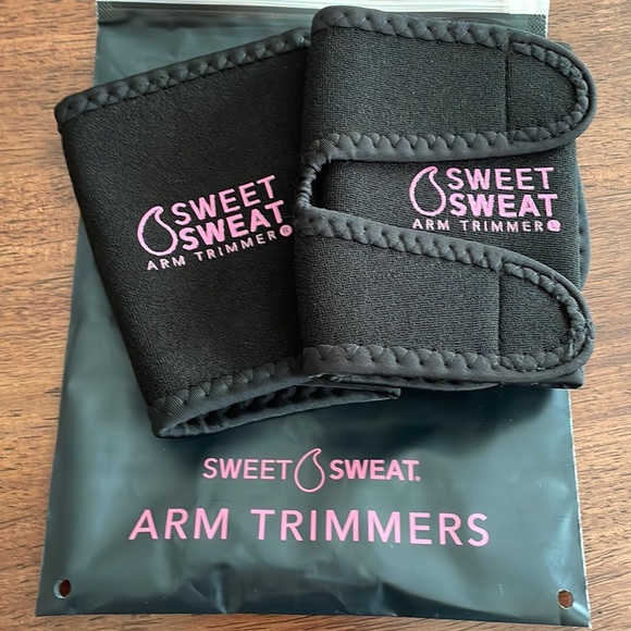 sweet sweat Other - Sweet Sweat arm trimmers size medium